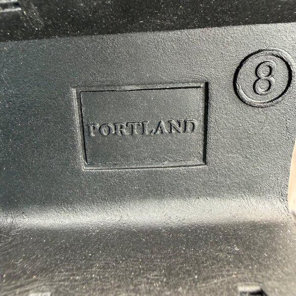 NEW Portland Boot Company Lug Sole Hiker Booties Boots Women's 8 Mocha Slip on - Picture 10 of 10